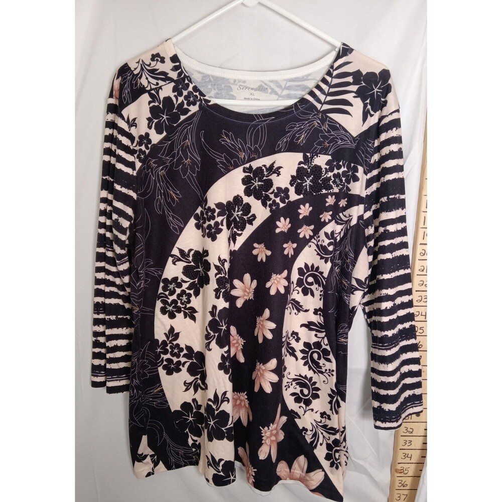 Serengeti Women’s XL Black White Floral Blouse Top 3/4 Sleeve Mid Sleeve Shirt